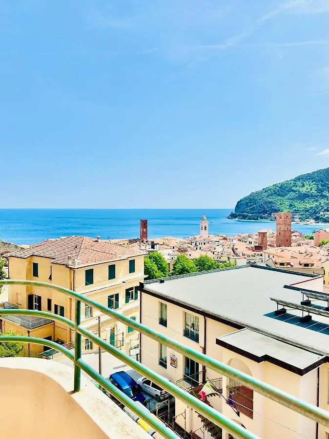 Apartment Hostdomus - Casa Ester Noli Italy