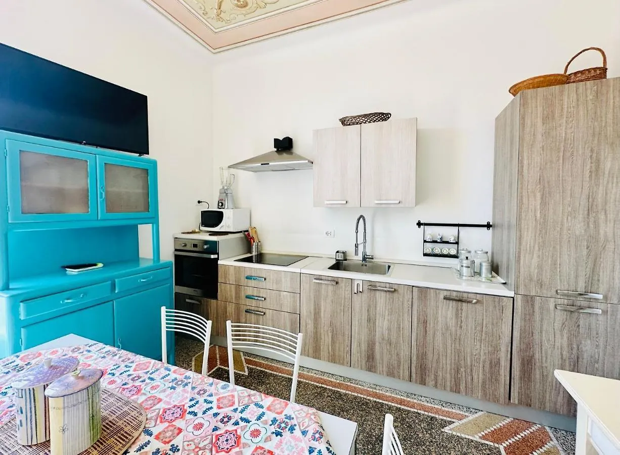 Hostdomus - Casa Ester Noli